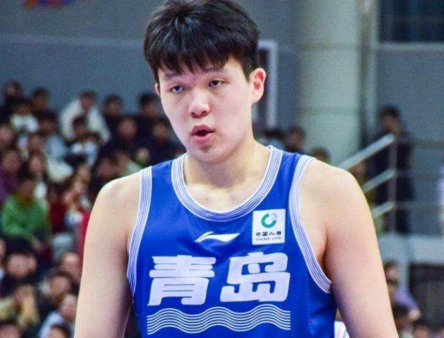 开云官网-【早报】眼看他楼塌了！热刺神奇不再5轮1分！