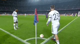 1676584381463014015.gif 开云娱乐-【欧联杯】拉菲传射,拉师傅破门造乌龙,巴萨2-2曼联