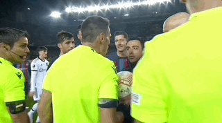 1676584530333057172.gif 开云娱乐-【欧联杯】拉菲传射,拉师傅破门造乌龙,巴萨2-2曼联